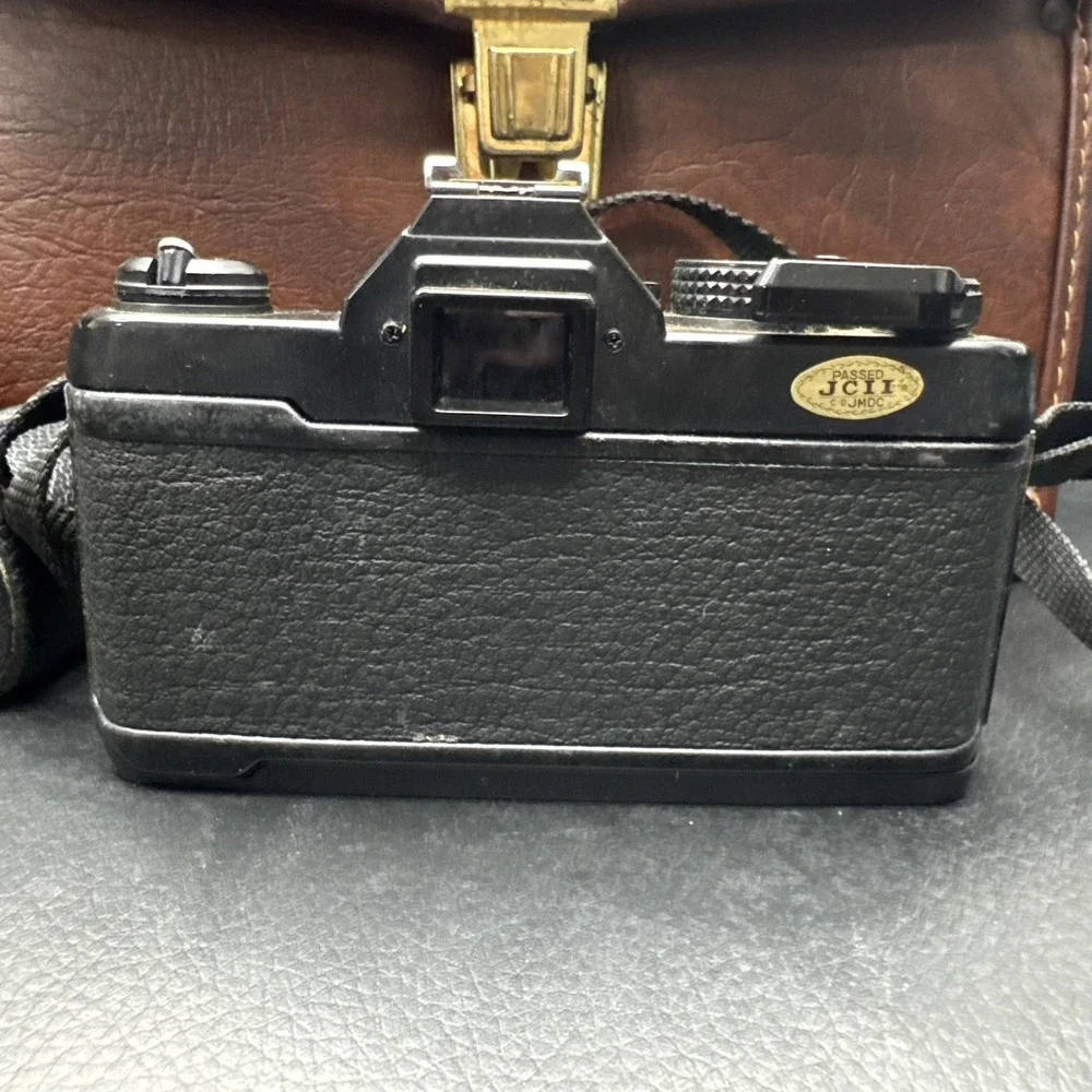 YASHICA FX-3 Super2000  Film Camera & ML 35-70mm Lens With bag Untested